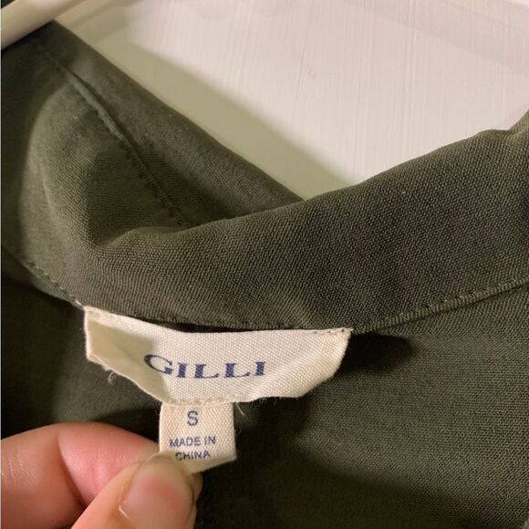 Gilli Small Olive Green‎ Top - Picture 3 of 4